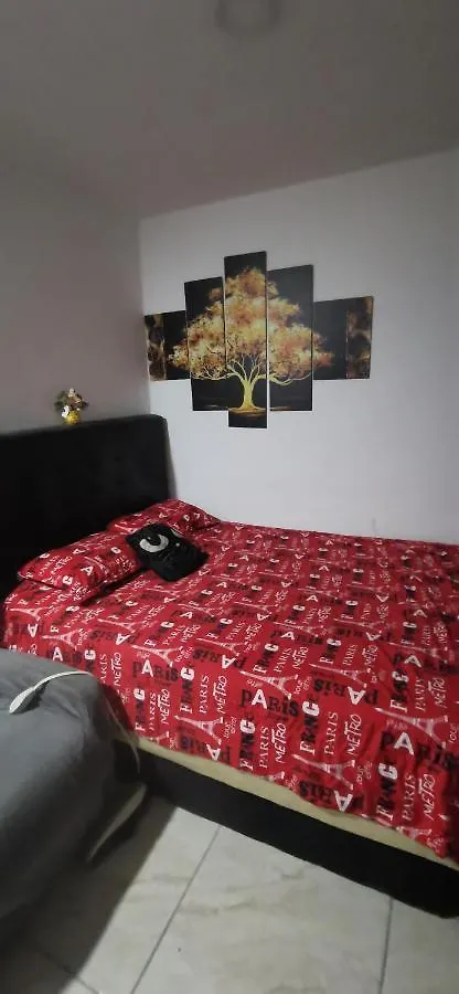 Apartamento vacacional en Medellín central privado y tranquilo 0*,  Colombia